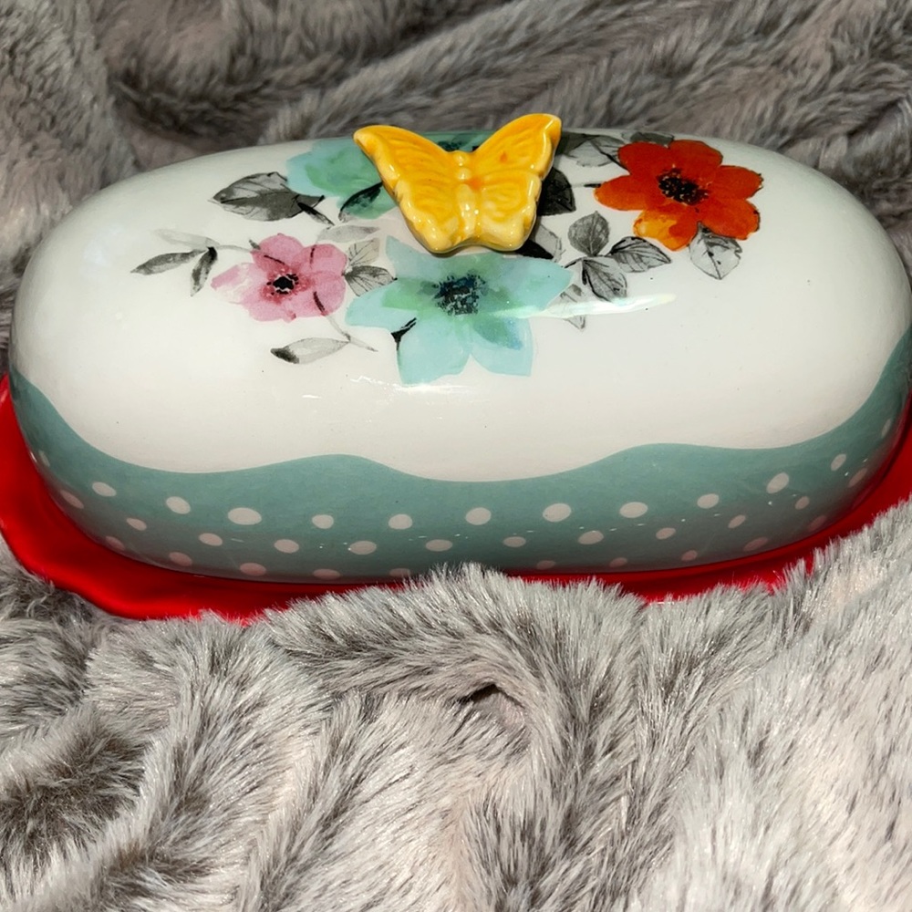 The Pioneer Woman Butter Dish